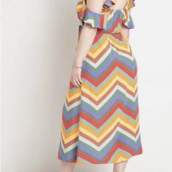NWT Eloquii Size 20 Ruffle Strap Chevron Printed Midi Dress - Picture 2 of 7